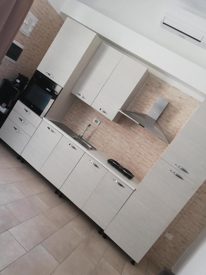 V&M Suite Con Jacuzzi Ostuni Luaran gambar
