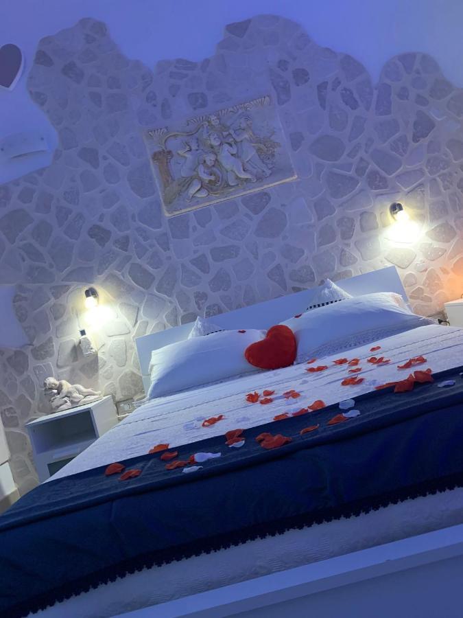 V&M Suite Con Jacuzzi Ostuni Luaran gambar